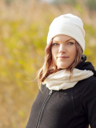 Aikuisten pipo, luonnonvalkoinen